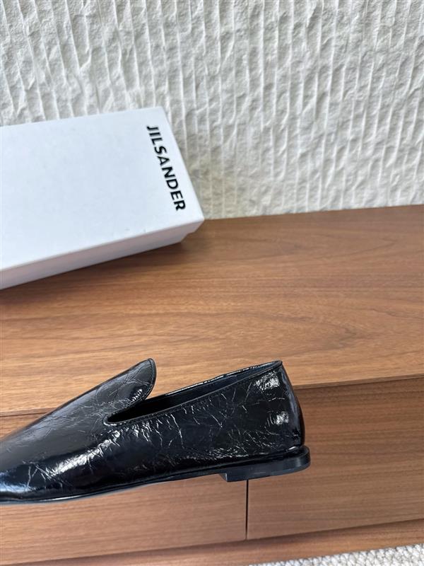 20251127171420118 320